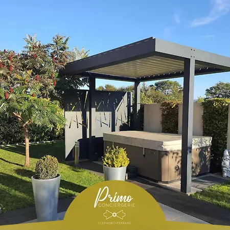 Maison Avec Jardin Proche A75 Et Centre-ville Holiday home *